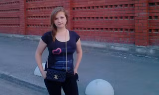 Cô Kristina Medvedeva, 22 tuổi ở thành phố Ekaterinburg, Nga bị sát hại dã man vào ngày đầu tiên hẹn hò.