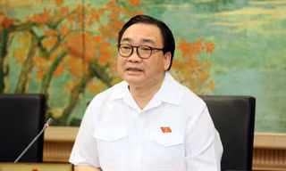 Ông Hoàng Trung Hải bị Bộ Chính trị kỷ luật bằng hình thức cảnh cáo 