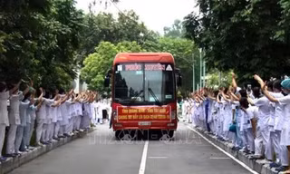 Đề nghị phong danh hiệu Liệt sỹ đối với cán bộ y tế tử vong khi chống dịch