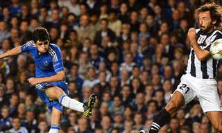 Chelsea đánh rơi 3 điểm trước Juventus