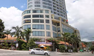 Đang bị điều tra tội chứa mại dâm, chủ khách sạn 4 sao bị khởi tố vì lừa đảo