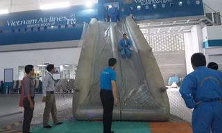 Vào ‘lò’ luyện phi công, tiếp viên lớn nhất Việt Nam