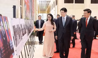 Chủ tịch nước Lương Cường dự chương trình Giao lưu hữu nghị Việt-Lào