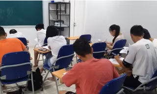 Khảo sát ý kiến dư luận về Thông tư 29 quy định dạy thêm, học thêm
