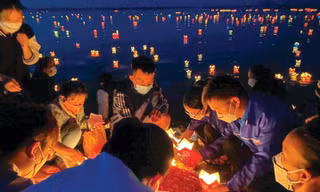 Cửa Đại vọng buồn 
