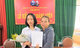 Bí quyết thủ khoa khối C của nữ Bí thư Chi đoàn 