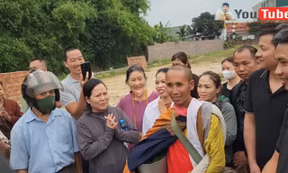 'Trend' đầu đà giữa mùa Phật đản 