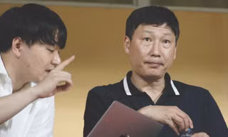 Ông Kim Sang-sik khó qua ải ASEAN Cup 2024
