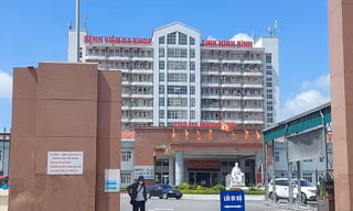 Ninh Bình: Chỉ định mua hàng Việt Á từ khi lập dự toán 