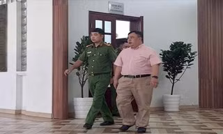 Truy tố dàn cựu lãnh đạo Bệnh viện mắt TPHCM: Vụ án có 14.800 bệnh nhân là bị hại 