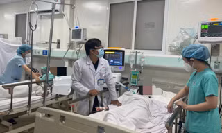 Hai sinh viên tử vong sau cuộc nhậu: Hiểm họa từ rượu không nguồn gốc 