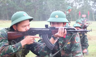 Trưởng thành trong quân ngũ 