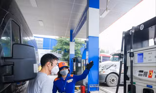 Ủng hộ giảm 50% thuế bảo vệ môi trường với xăng dầu 