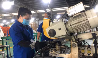 Thay đổi tư duy, bắt nhịp chuỗi cung ứng toàn cầu 