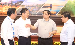 Phát triển vùng Đông Nam bộ: Để 'gà đẻ trứng vàng'