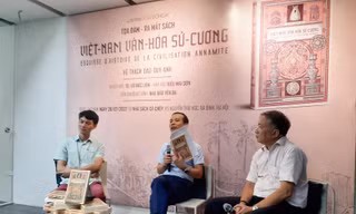 Việt Nam văn hóa sử cương còn gây tranh cãi 