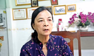 Người ngồi trên xe tăng dẫn đường cho bộ đội tiến vào giải phóng Sài Gòn là ai?