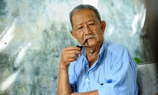 Khi ca sỹ, diễn viên cầm bút 