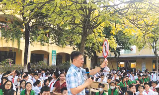 Đưa tình huống ứng xử giao thông vào trường học 
