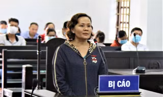 Bị cáo Nguyễn Thị Thu Hòa 