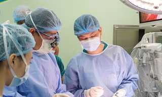 Điều trị thành công bệnh thần kinh nhờ kĩ thuật đỉnh cao 