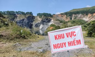Ruộng hoang hóa, nông dân khốn khổ bên những mỏ đá nham nhở