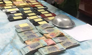 Tang vật vụ án. 