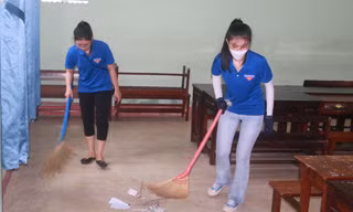 Hàng loạt trường học ở Đà Nẵng thành điểm trú tránh bão 