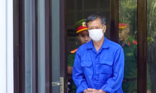Cựu giám đốc CDC Đà Nẵng lĩnh 11 năm tù vì tham ô vật tư chống dịch