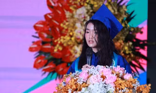 Thủ khoa Đại học Luật: Đã từng rất chật vật để đuổi kịp những kỳ vọng