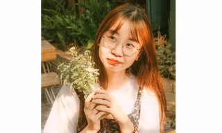 Học Thạc sĩ từ năm 4, nữ sinh xuất sắc trường Nhân văn từng bị hiểu nhầm lêu lổng vì đam mê xe 67