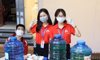 Chương trình hiến máu đầy ý nghĩa của sinh viên trường Đại học Dược Hà Nội