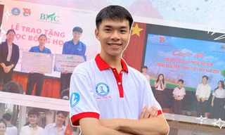 Nam Sinh viên 5 tốt tiêu biểu Trường Đại học Tây Nguyên tỏa sáng từ ‘giảng đường đến biển đảo’