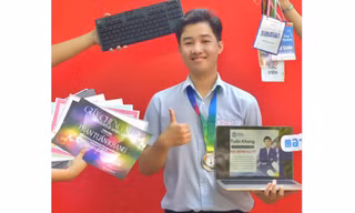 Phan Tuấn Khang - Nam sinh chuyên Tin tài năng, ẵm loạt học bổng danh giá ở tuổi 18