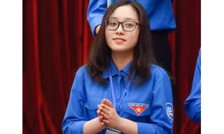 Hành trình 'gieo con chữ' tới làng trẻ em SOS Hà Nội của nữ sinh Sư phạm