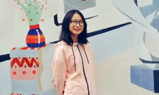 Nữ sinh người dân tộc Thái đam mê nghiên cứu khoa học