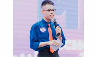Hành trình nửa thập kỷ của chàng trai đam mê chinh phục những cuộc thi nói trước công chúng
