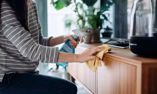 Dọn nhà ngày Tết: Chuyện muôn thuở dưới góc nhìn của người trẻ