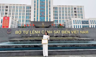Chúng ta có thể gặp nhiều thất bại, nhưng chúng ta không được bị đánh bại