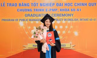 Hoàng Mỹ Nguyên Trang - Nữ sinh tài năng tốt nghiệp xuất sắc trường ĐH Kinh tế Quốc dân
