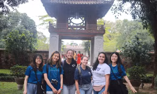 Trở thành Hướng dẫn viên 'không kinh nghiệm' quảng bá hình ảnh Thủ đô nghìn năm văn hiến đến thế giới