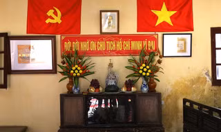 Ghé thăm ngôi nhà đặc biệt tại Phú Thượng còn in hằn dấu chân Bác