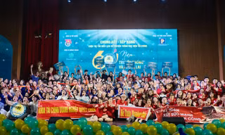 Tuổi trẻ Học viện Tài chính bùng nổ tại đêm Chung kết Cuộc thi AOF-60 năm Truyền thống và Tương lai