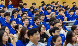 Trường Đại học Khoa học và Công nghệ Hà Nội (USTH) chào đón hơn 1000 tân sinh viên nhập học