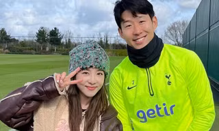Showbiz 4/5: Dara (2NE1) gây chú ý khi chụp ảnh với Son Heung Min, Harry Kane