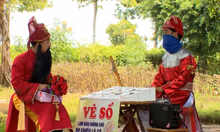 Chàng nhạc sĩ khuyết tật dùng giọng hát ‘vàng’ đổi lấy ‘3 điều ước’ chữa bệnh cho vợ
