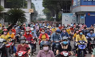 Lương tăng không theo kịp mức tăng giá cả sinh hoạt