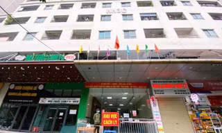 Hà Nội thêm một tòa chung cư ở tổ hợp HH Linh Đàm bị tạm phong tỏa