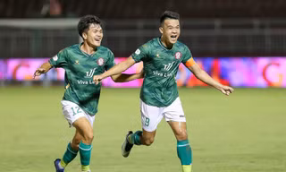 Hoàng Thịnh ghi bàn đẹp như CR7, ‘Chiến hạm đỏ’ thắng ngược trên sân Thống Nhất 