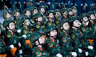 Lần đầu hợp luyện diễu binh trước Dinh Độc Lập